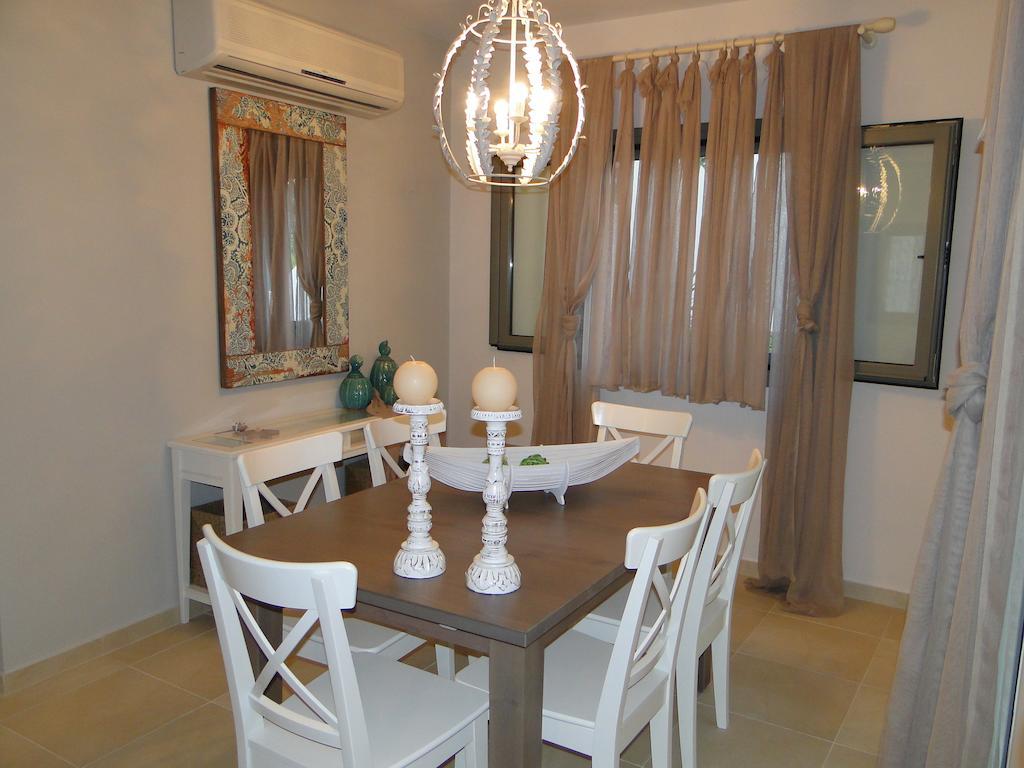 Porto Heli Villas & Studios Chambre photo