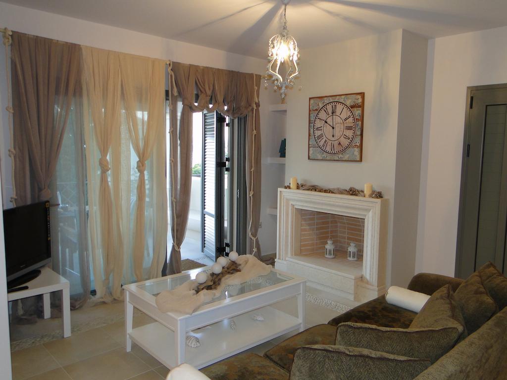 Porto Heli Villas & Studios Extérieur photo